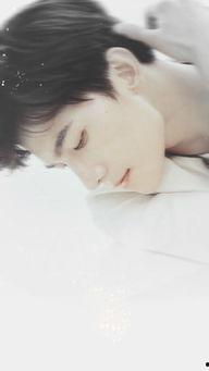 杨洋的纹身图片,杨洋纹身图案背后的故事与寓意