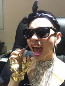 网红男神西红士,网红男神的风采与魅力