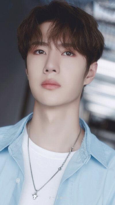 美男图片,探寻图片中的魅力瞬间